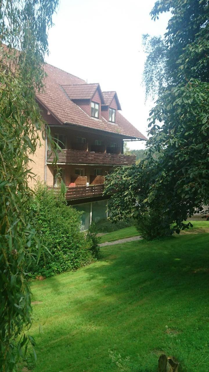 Hotel Zur Burg Sternberg Extertal Exterior photo